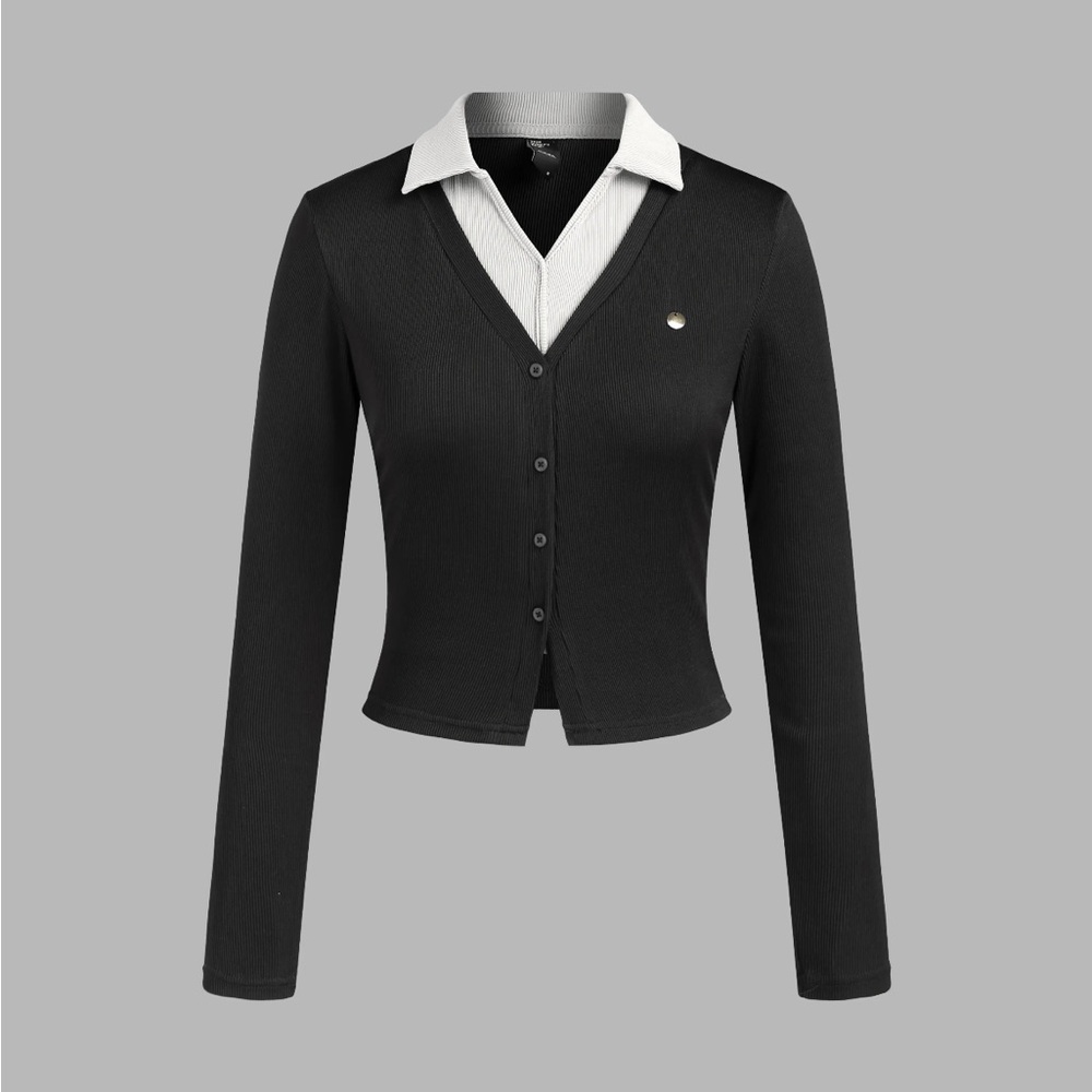 NEVER WORN- Cider Boutique black and white collar button long sleeve top- small